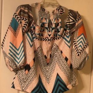 Cold Shoulder Tribal Louse, New without tags